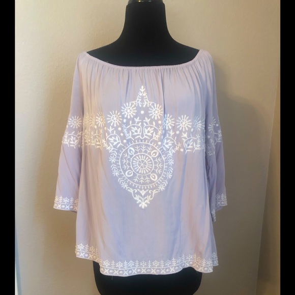 Gianni Bini Shoulder Top - Picture 1 of 5
